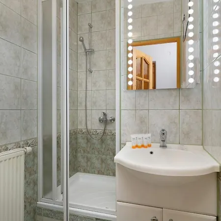 Apartment Nedzy Kubinca Mountain For 6 People By Renters Koscielisko