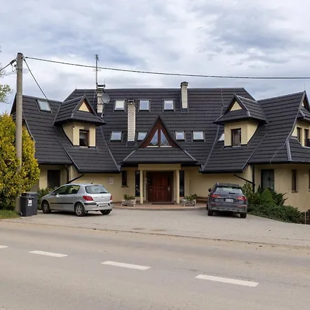 Nedzy Kubinca Mountain For 6 People By Renters Apartment